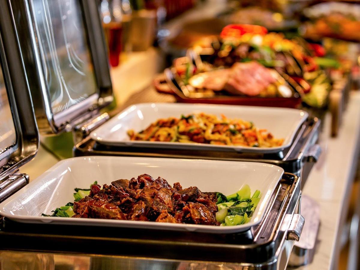 Oriental Hotel Okinawa Resort & Spa Nago Eksteriør bilde A chafing dish